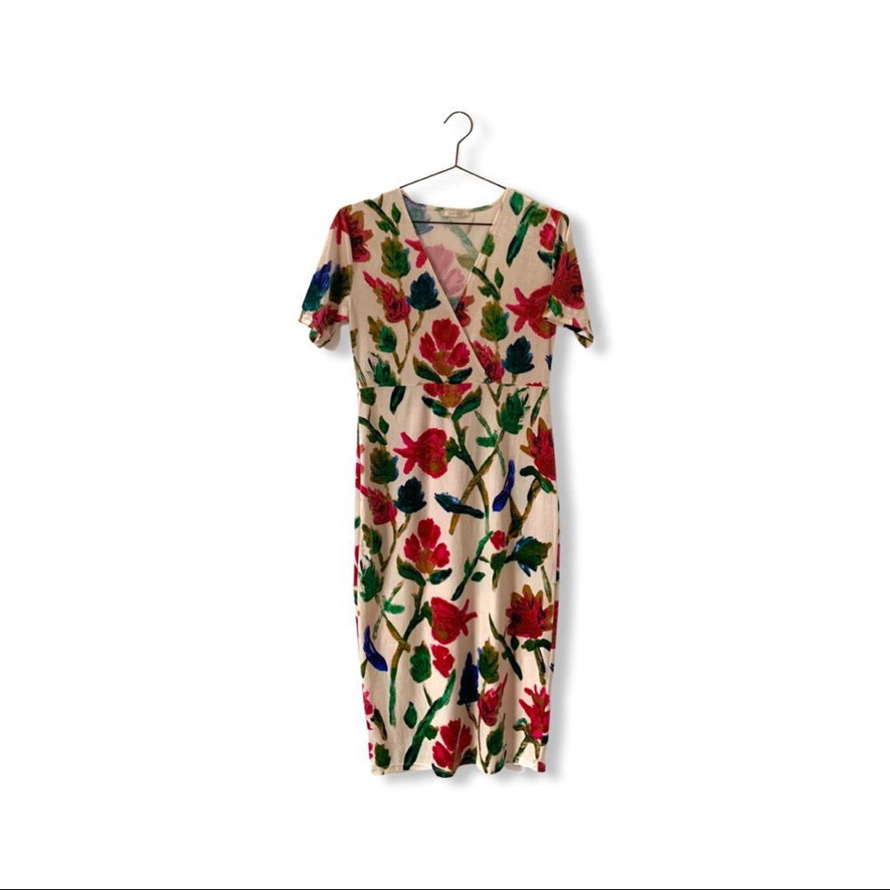 Zara Cream Floral Velvet Bodycon Dress with Vneck